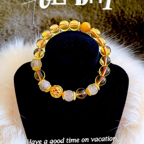 bracelet - Picture 1 of 1